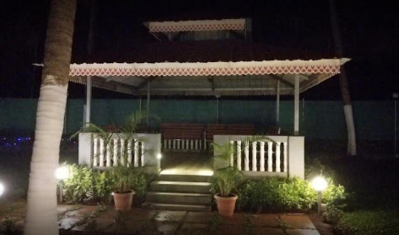 Madhuvan Farm Cottage Alībāg Exterior foto